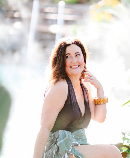 picture of Jennie Fresa Smiling looking off camera